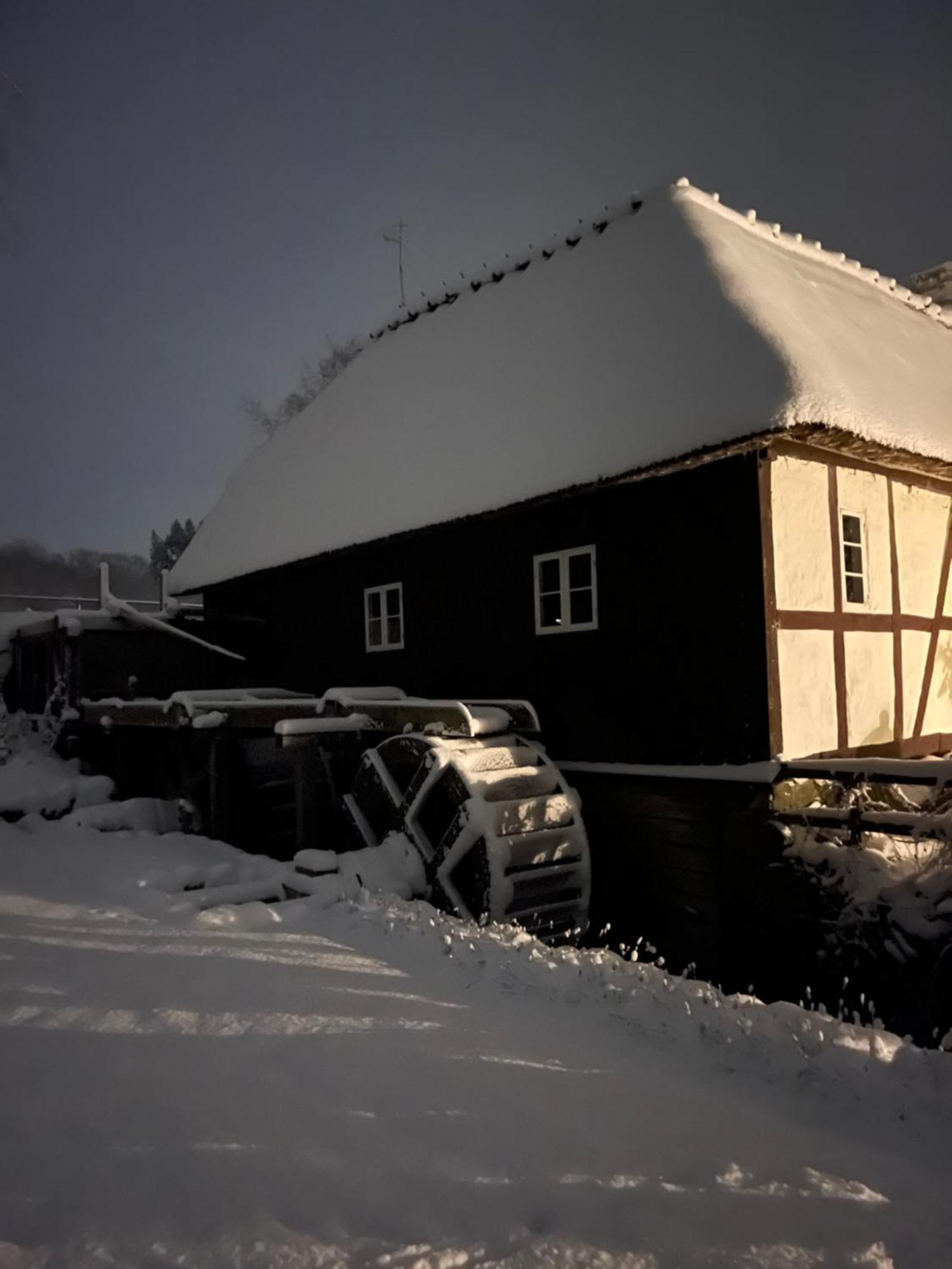 Lillemollens Bed & Breakfast Orbaek  Екстер'єр фото